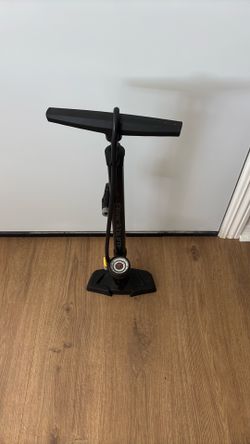 Bike pump