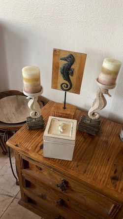 Seahorse decor