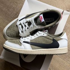 Jordan 1 Low Travis Scott Medium Olive