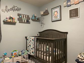 Baby crib/full size
