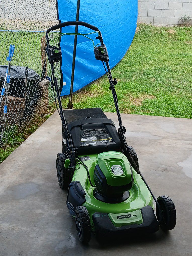 Greenworks Pro Electric(Battery Powered) Lawnmower 