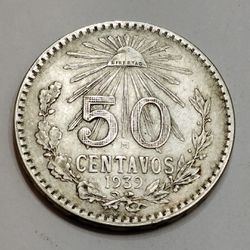 1939 Mexico Silver 50 Centavos Coin