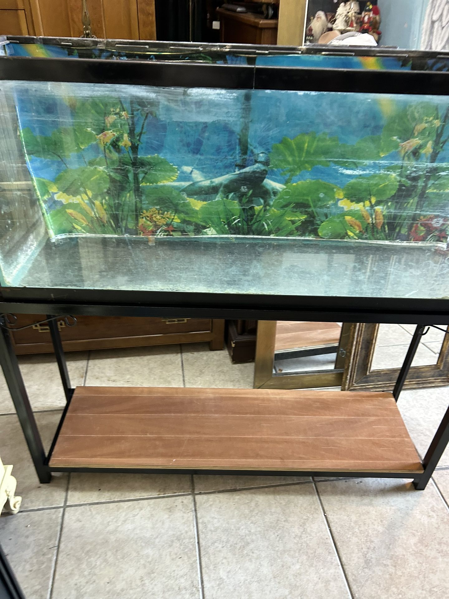 Fish tank