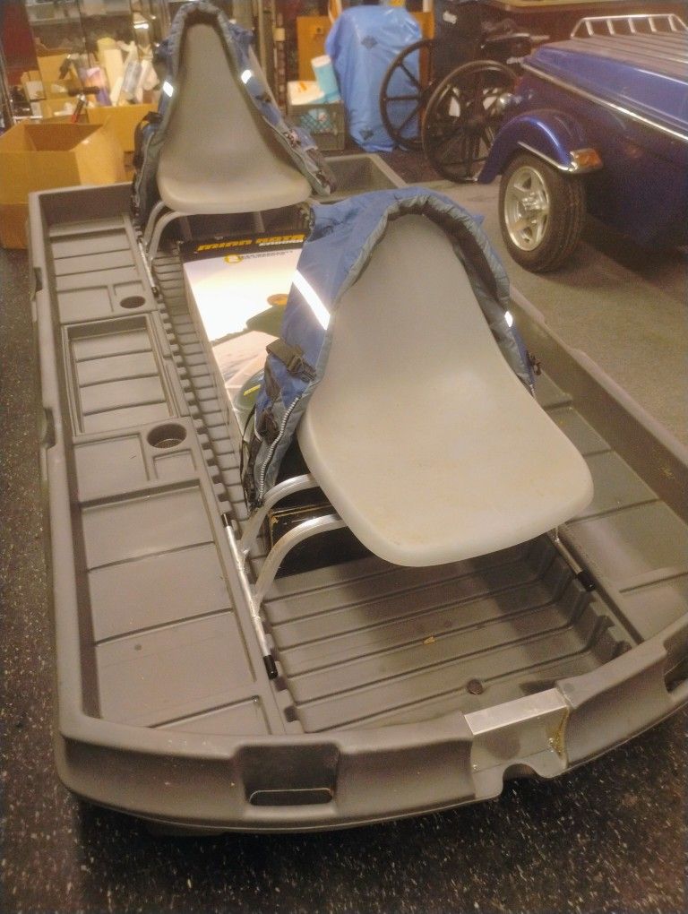 Bass Boat Brand New Never Used With Motor