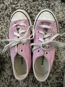 Girls Converse