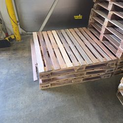 43 X 43 Pallets