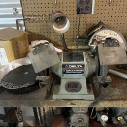 Delta Bench Grinder 