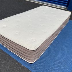 Brand New Twin Size Mattress ! Ecoterra Mattress ! Twin Mattress ! Eco Friendly ! Organic Mattress ! Free Delivery