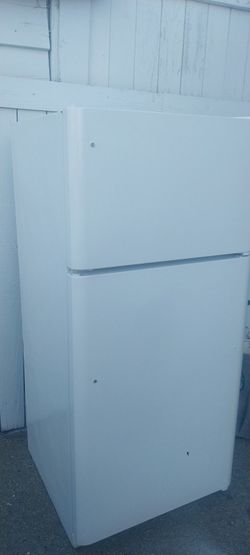 Refrigerator FRIGIDAIRE