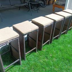 6 Outdoor Wicker Chairs Bar Stools W Cushions 14.75" X 14.75" X 28" Tall