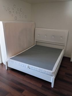 Queen bed