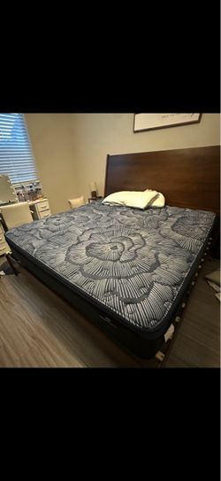 Mattress king size