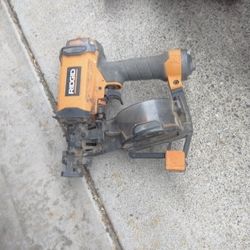 Roofing Nailer 