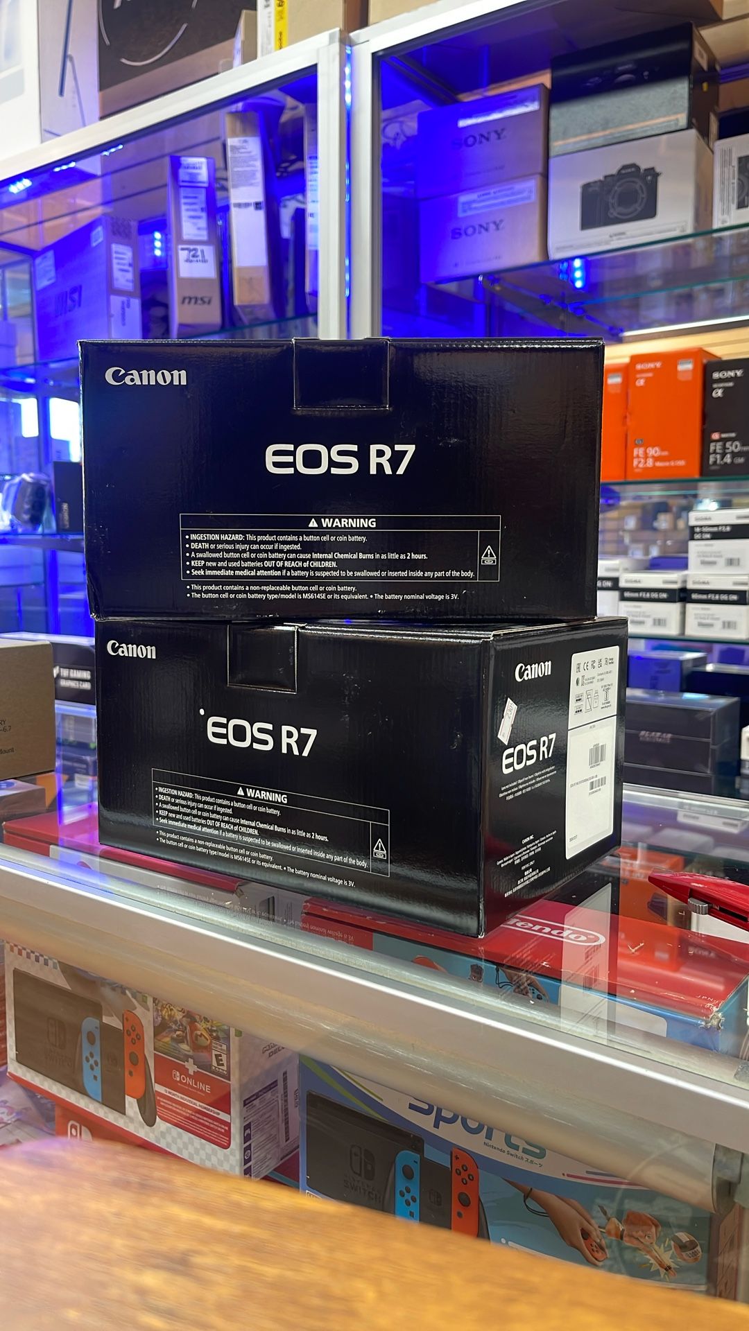 Canon R7 Body