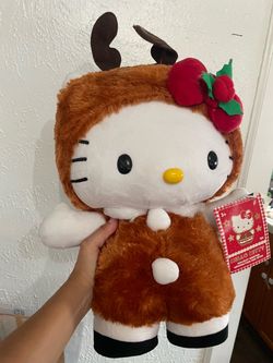 Hello kitty Xmas greeter