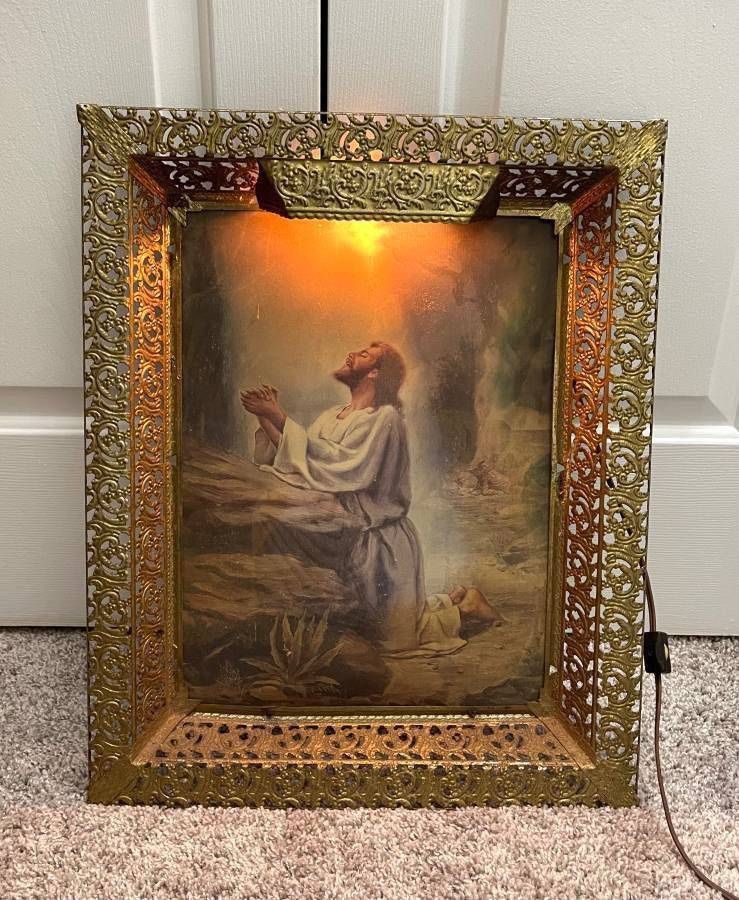 Vintage Brass Filigree Light Up Wall Frame Jesus Christ At Gethsemane And Agony In Garden 3D Hologram Lenticular Art Made In Japan