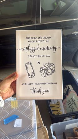 Unplugged sign