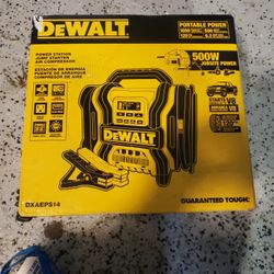 The wall portable power jumper box