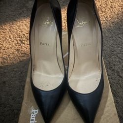 Christian Louboutin So Kate Pointed Toe Pump - Black, US7