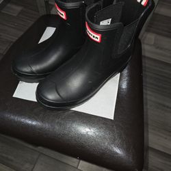 Size 7 Hunter Boots 