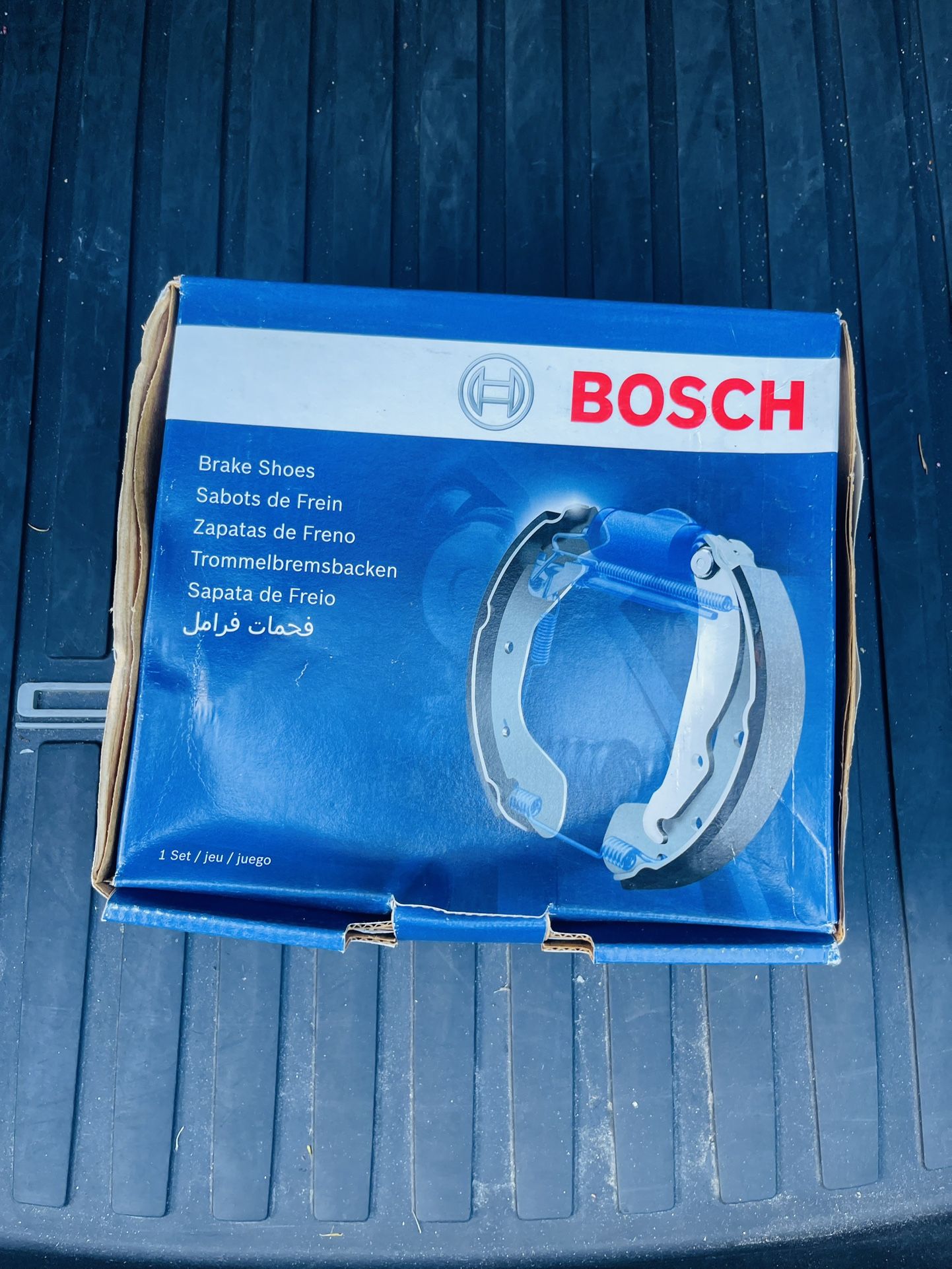Bosch BS859 Blue Drum Parking Brake Shoe Set for Select Lexus ES250, ES300,