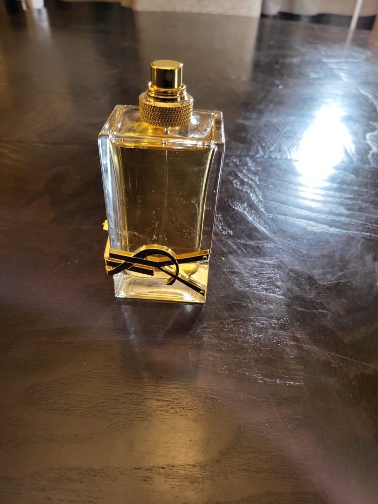 Designer Perfumes collections. Price each $
Available for sale.
Authentic! [ YSL, Versace, JOY(Dior)