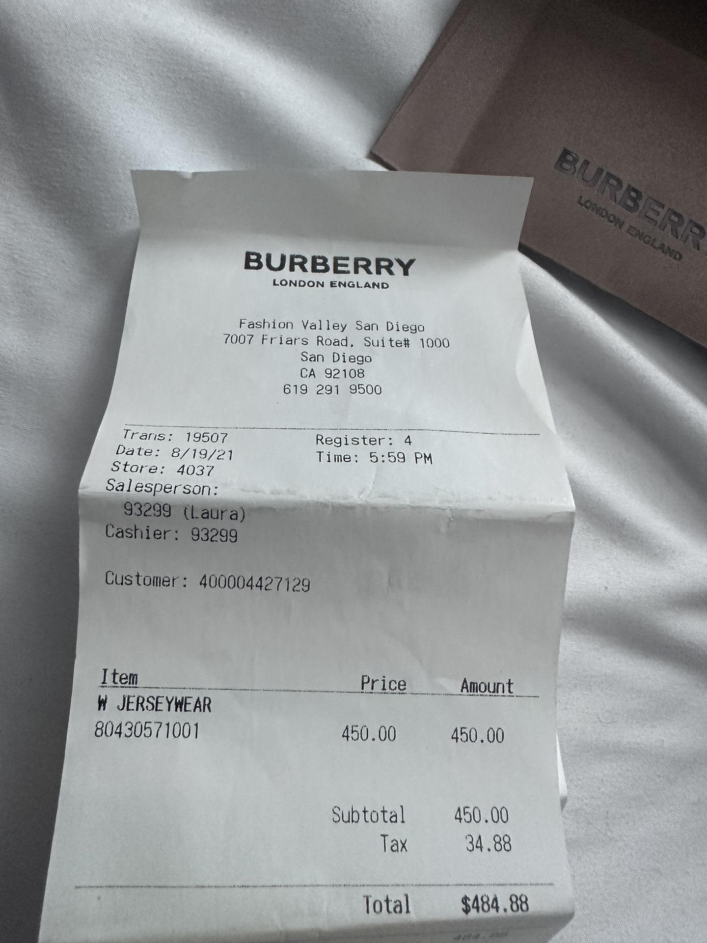 Burberry T- Shirt Large for Sale in San Diego, CA - OfferUp