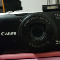 Canon PowerShot SX230 HS Camera 12.1MP 14X Zoom Black GPS OEM Charger Battery
