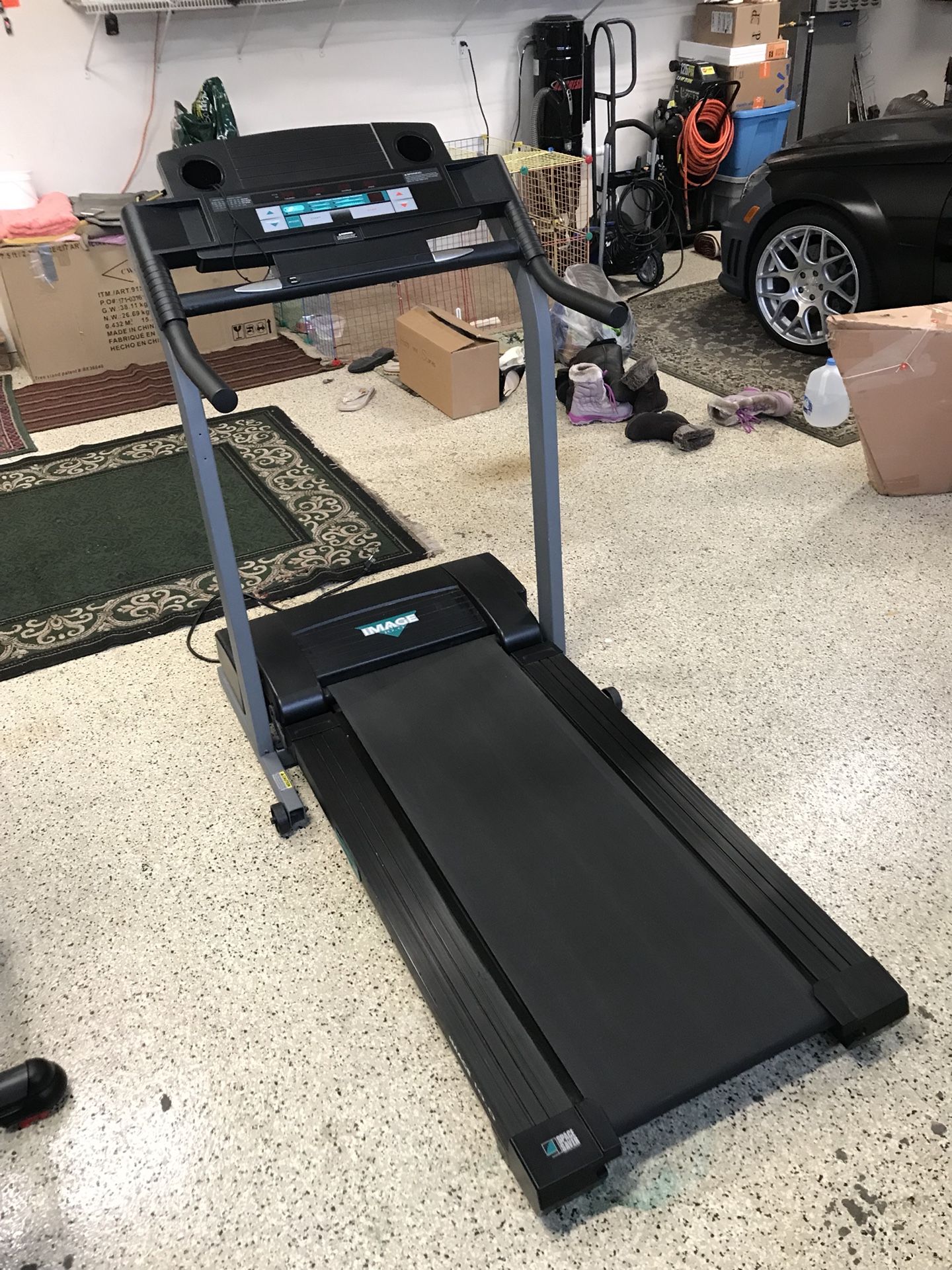 IMAGE 10.0 Treadmill Great Condition Foldable for storage