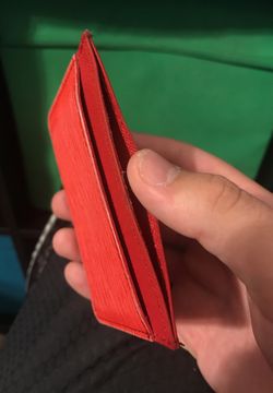 red supreme lv wallet