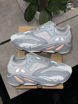 Yeezy Boost 700 Inertia Size 9 
