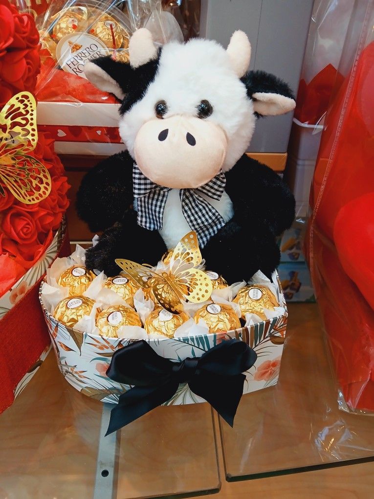 Valentine - Cow