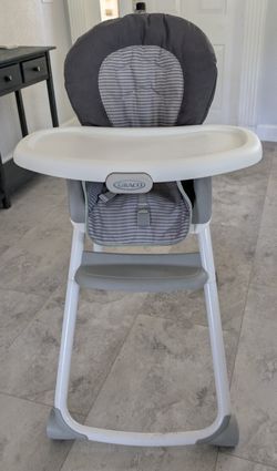 Graco Infant and Toddler 6 In 1 Highchair High Chair 