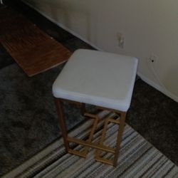 Chair / Bar Stool