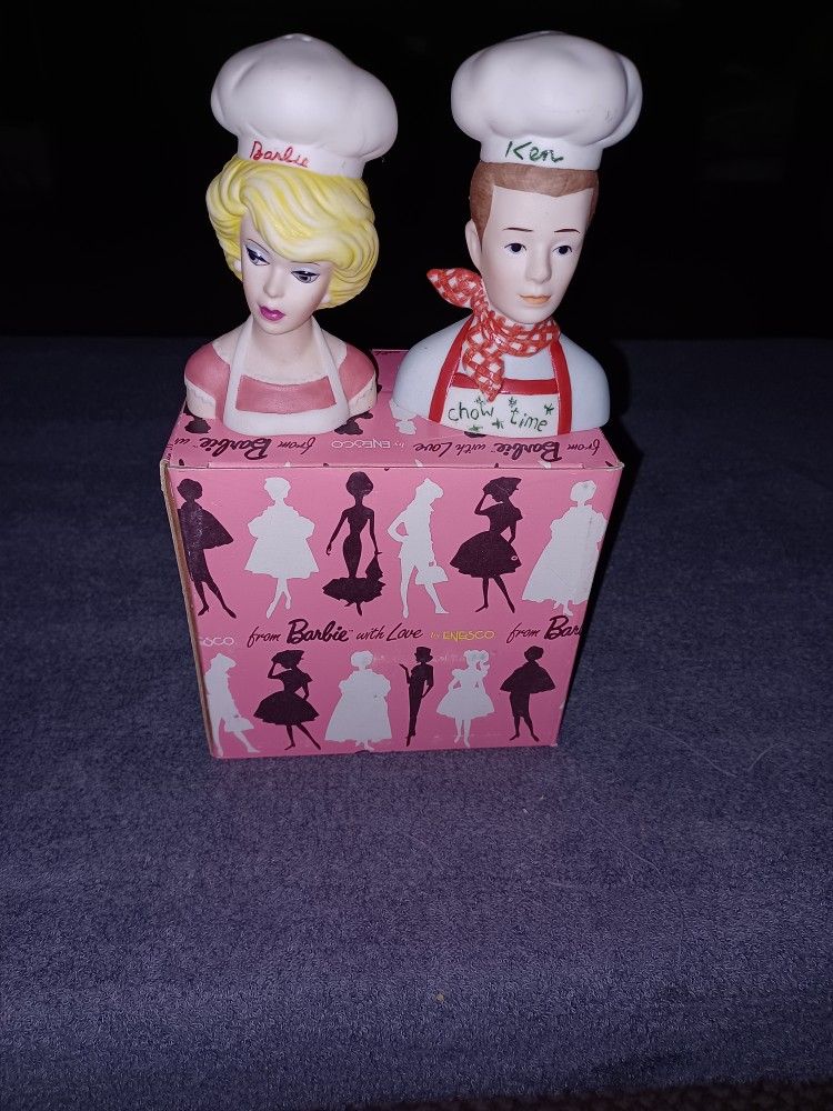 Barbie And Ken SALT AND PEPPER SHAKERS