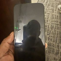 Iphone 15 Pro Max LOCKED