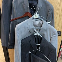 Men’s Wool Suits 30 Each 