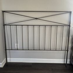 Headboard/Metal Bed Frame 