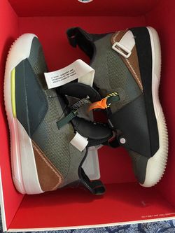 Jordan 33 Travis Scott