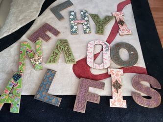 Wooden random letters