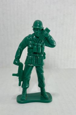 Kid Fun Plastic Army Men Military  Green Soldier 4.5" Inch Figure