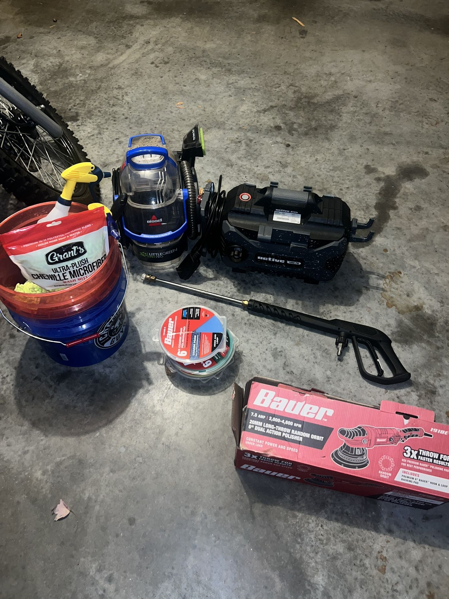 Auto Detailing Supplies