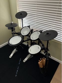 Roland Electronic Drum System  TD-07KVX