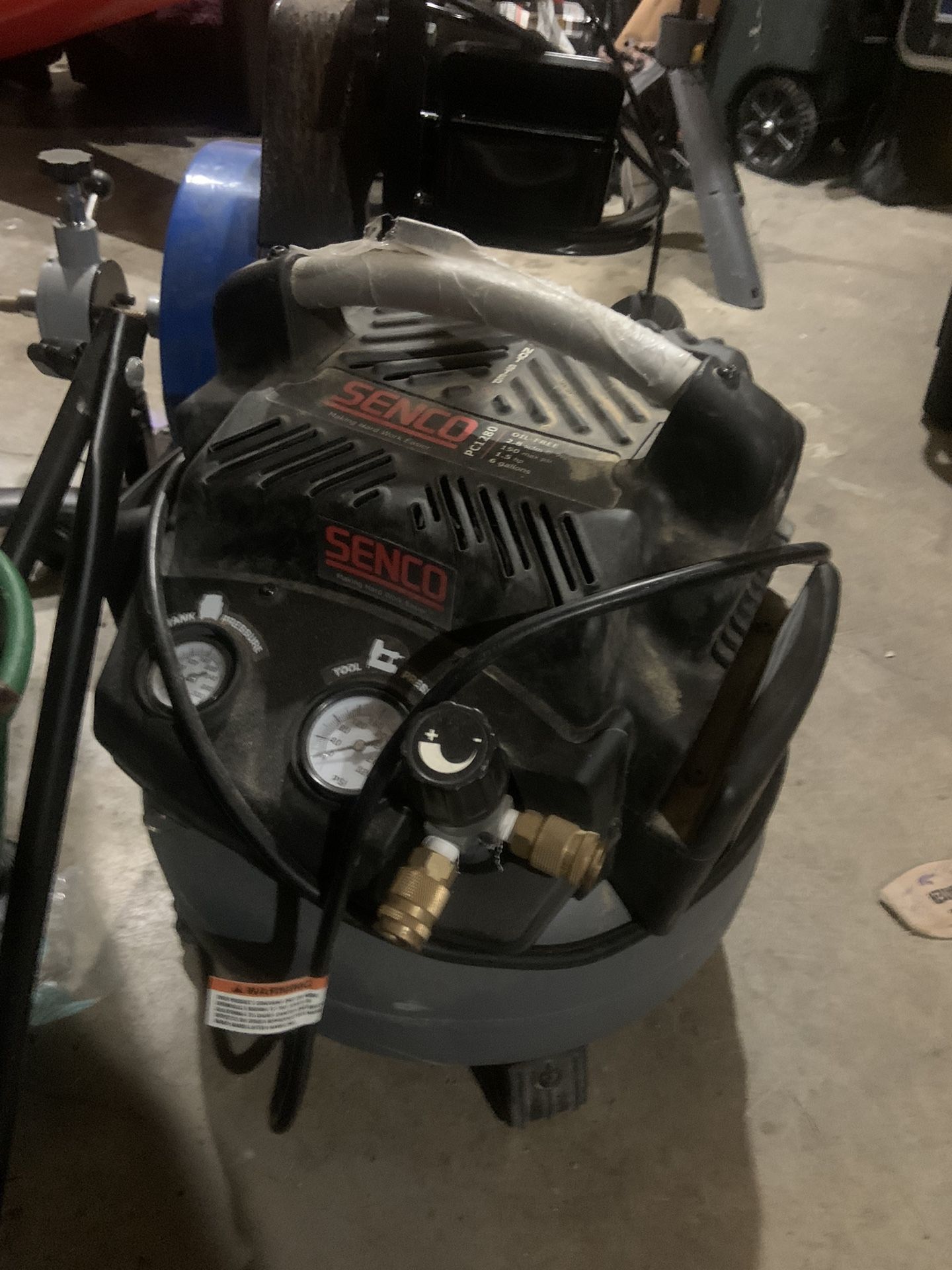 Senco PC1280 Air Compressor
