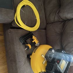 Dewalt Compressor Hose And Finish Nailer . 