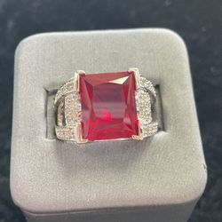 14kt Ruby & Diamond Ring Size 7