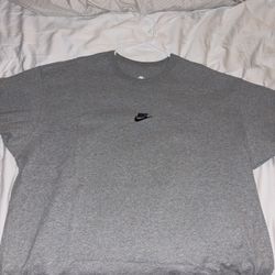 Nike T Shirt