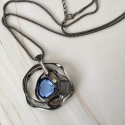 Pendant Necklace 