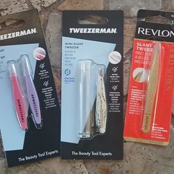 New Beauty Bundle Tweezerman N Revlon 