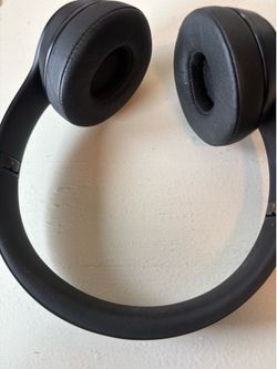 Beats Solo 3 in Black